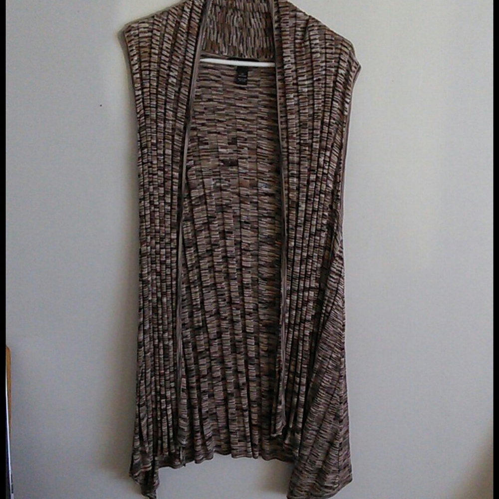 INC international concepts woman long vest sweater